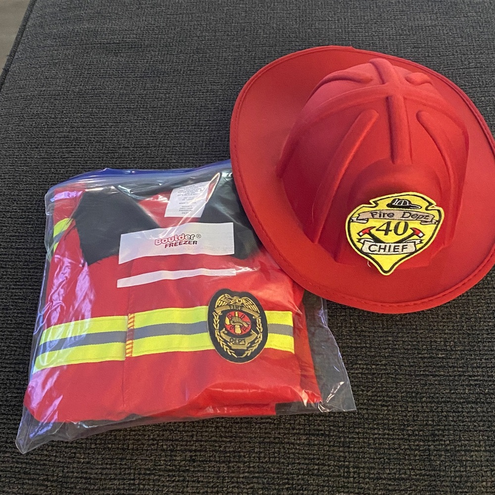 Target Hyde and Eek Kid's Firefighter Jacket Pants and Hat size: Small